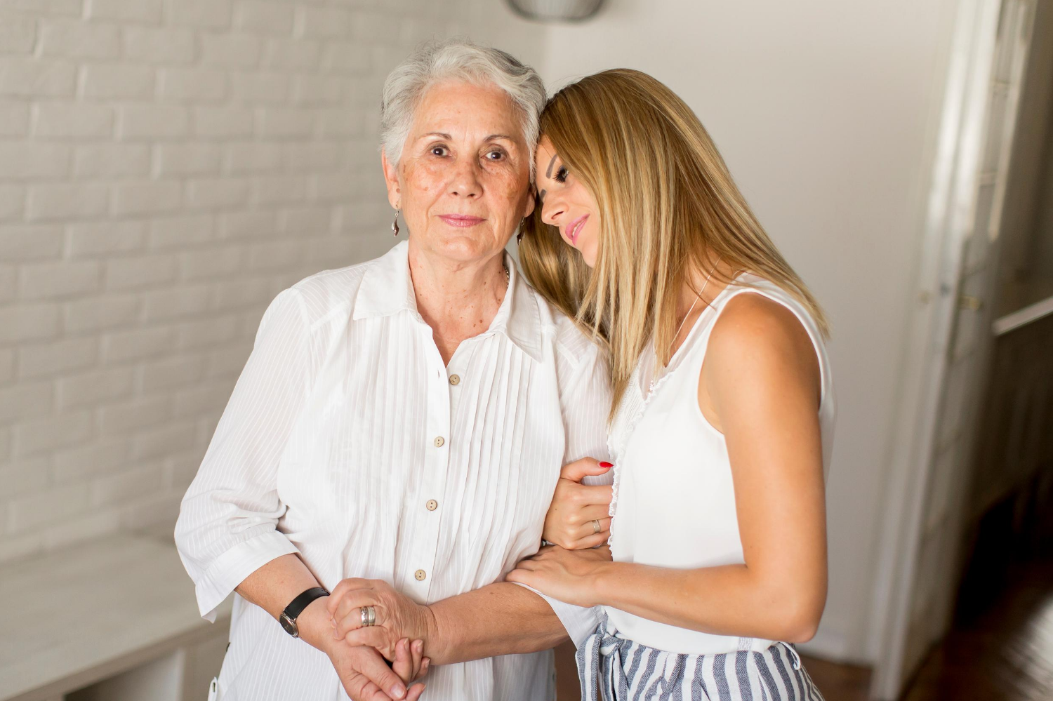 Conseils pour protéger un aîné contre la COVID-19