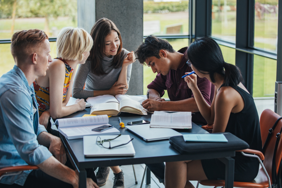 Comment puis-je me protéger du COVID-19 en établissement éducatif ?